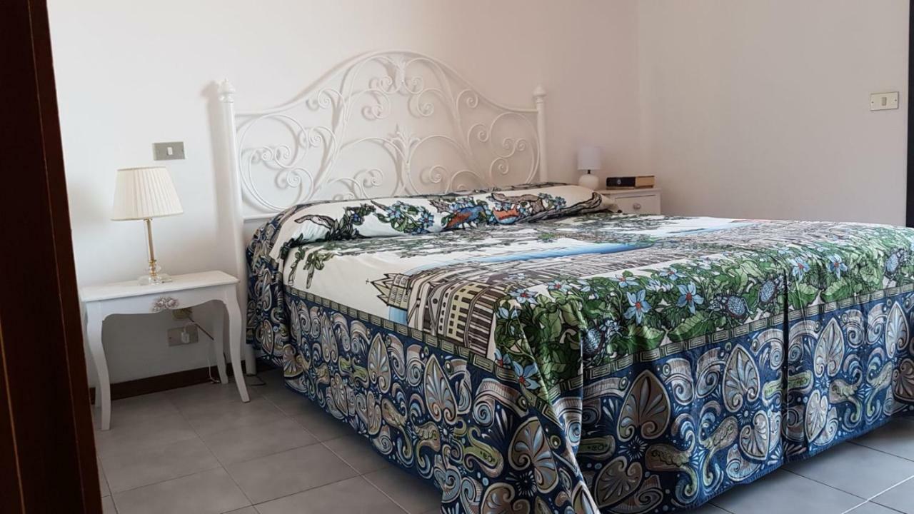 Elisa'S House Appartement Taormina Buitenkant foto